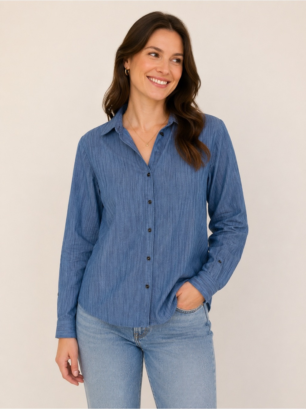 Old Ranch | Women’s M Button-Down Shirt| Organic Material | Classic Long Sleeve